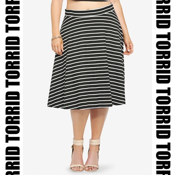 torrid Dresses & Skirts - Torrid - Striped Fold Over Knit Midi Skirt NWOT